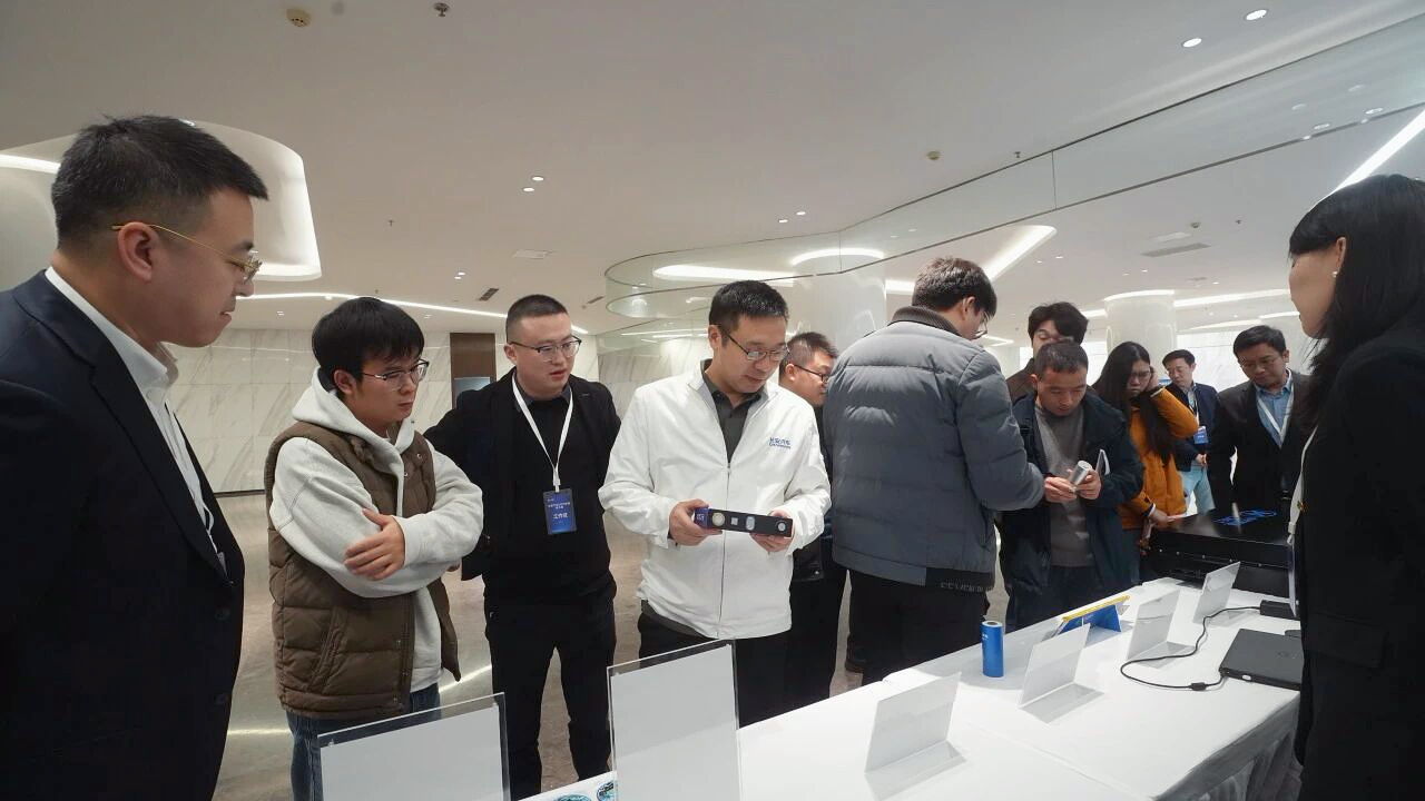 芯动长安 共创新能｜中汽新能成功举办长安汽车路演活动