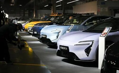 291.3万辆，同比增长8.5%！长安汽车2025年销量创近九年新高